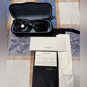 Gucci | Accessories | Gucci Black Rectangular Frame 